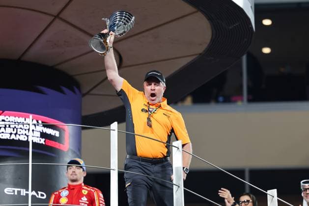 Zak Brown CEO Mclaren Racing , Podium, Race, ARE, Formula 1 World Championship, Abu Dhabi Grand Prix, Yas Marina Circuit, 08 12 2024 ARE, Formula 1 World Championship, Abu Dhabi Grand Prix, United Arab Emirates, Yas Marina Circuit, 08 12 2024 Abu Dhabi Copyright: xEibner-Pressefoto AnnikaxGrafx EP_AGF