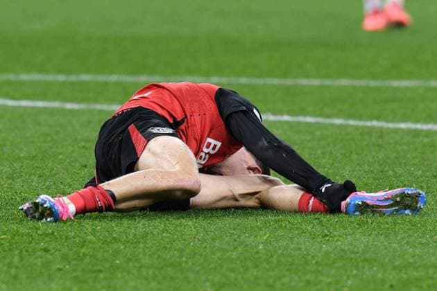 Florian Wirtz Bayer 04 Leverkusen with pain on the ground GER, Bayer 04 Leverkusen vs Inter Milan, Football, UEFA Champions League, League phase, 2024 2025 season, 10 12 2024 GER, Bayer 04 Leverkusen vs Inter Milan, Football, UEFA Champions League, Group stage, 2024 2025 season, 10 12 2024 Leverkusen Copyright: xEibner-Pressefoto ThomasxThienelx EP_TTL