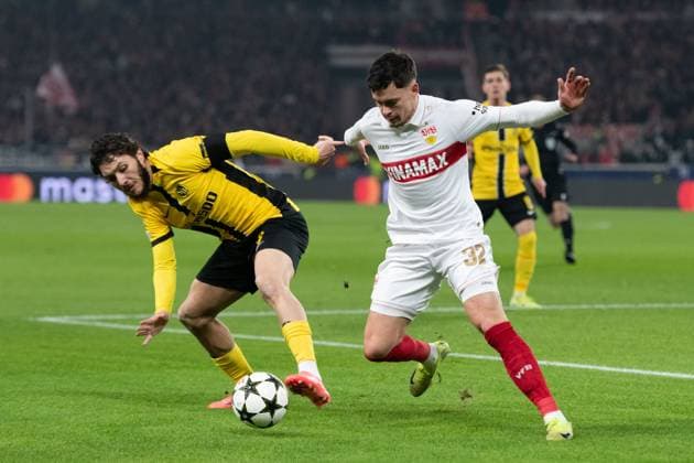 v li Jaouen Hadjam BSC Young Boys Bern, 03 , Fabian Rieder VfB Stuttgart, 32 GER, VfB Stuttgart vs BSC Young Boys Bern, Football, Men, UEFA Champions League, Matchday 6, Season 2024 2025, 11 12 2024, GER, VfB Stuttgart vs BSC Young Boys Bern, Football, Men, UEFA Champions League, Matchday 6, Season 2024 2025, 11 12 2024 Stuttgart Copyright: xEibner-Pressefoto WolfgangxFrankx EP_WFK
