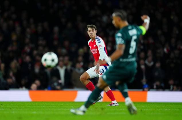 Jakub Kiwior of Arsenal Arsenal v Monaco, UEFA Champions League, Group Stage, Football, Emirates Stadium, London, UK - 11 Dec 2024 EDITORIAL USE ONLY No use with unauthorised audio, video, data, fixture lists, club league logos or live services. Online in-match use limited to 120 images, no video emulation. No use in betting, games or single club league player publications. Copyright: xJavierxGarcia Shutterstockx 14984979bg