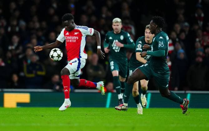 Bukayo Saka of Arsenal Arsenal v Monaco, UEFA Champions League, Group Stage, Football, Emirates Stadium, London, UK - 11 Dec 2024 EDITORIAL USE ONLY No use with unauthorised audio, video, data, fixture lists, club league logos or live services. Online in-match use limited to 120 images, no video emulation. No use in betting, games or single club league player publications. Copyright: xJavierxGarcia Shutterstockx 14984979ef