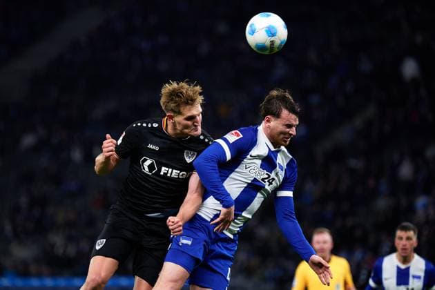 Joshua Mees SC Preussen Muenster, 08 , Linus Gechter Hertha BSC, 44 , GER, Hertha BSC vs SC Preussen Muenster, Soccer Men, 2 Bundesliga, Season 2024 2025, Matchday 16, 13 12 2024 DFL REGULATES PROHIBIT ANY USE OF PHOTOGRAPHS AS IMAGE SEQUENCES AND OR QUASI VIDEO GER, Hertha BSC vs SC Preussen Muenster, Soccer men, 2 Bundesliga, Season 2024 2025, 16 Matchday, 13 12 2024 Berlin Copyright: xEibner-Pressefotox xClaudiusxRauchx EP_CRH