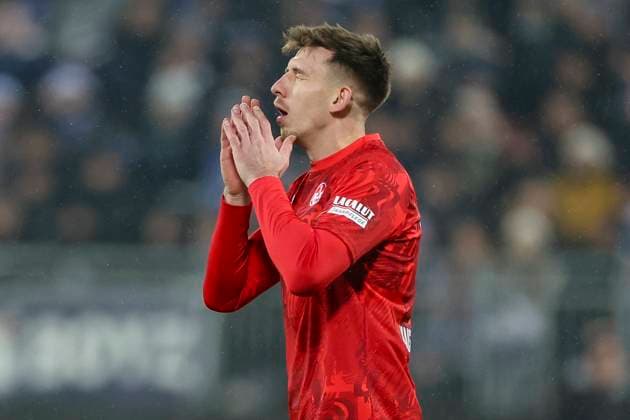 Daniel Hanslik 1 FC Kaiserslautern looks dejected, 2 Bundesliga, SV Darmstadt 98 vs 1 FC Kaiserslautern, Merck Stadion am Böllenfalltor on December 14, 2024 in Darmstadt, Germany Photo by Marco Steinbrenner DeFodi Images Daniel Hanslik 1 FC Kaiserslautern looks dejected, 2 Bundesliga, SV Darmstadt 98 vs 1 FC Kaiserslautern, Merck Stadion am Böllenfalltor, December 14, 2024 in Darmstadt, Germany Photo by Marco Steinbrenner DeFodi Images DFB DFL REGULATIONS PROHIBIT ANY USE OF PHOTOGRAPHS AS IMAGE SEQUENCES AND OR QUASI VIDEO Defodi 700 darm fck 20241214 002 Defodi-700 DFB DFL REGULATIONS PROHIBIT ANY USE OF PHOTOGRAPHS AS IMAGE SEQUENCES AND OR QUASI-VIDEO.