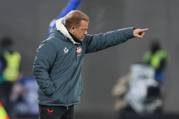 Coach Markus Anfang 1 FC Kaiserslautern gestures, 2 Bundesliga, SV Darmstadt 98 vs 1 FC Kaiserslautern, Merck Stadion am Böllenfalltor on December 14, 2024 in Darmstadt, Germany Photo by Marco Steinbrenner DeFodi Images Coach Markus Anfang 1 FC Kaiserslautern gestures, 2 Bundesliga, SV Darmstadt 98 vs 1 FC Kaiserslautern, Merck Stadion am Böllenfalltor, December 14, 2024 in Darmstadt, Germany Photo by Marco Steinbrenner DeFodi Images DFB DFL REGULATIONS PROHIBIT ANY USE OF PHOTOGRAPHS AS IMAGE SEQUENCES AND OR QUASI VIDEO Defodi 700 darm fck 20241214 003 Defodi-700 DFB DFL REGULATIONS PROHIBIT ANY USE OF PHOTOGRAPHS AS IMAGE SEQUENCES AND OR QUASI-VIDEO.