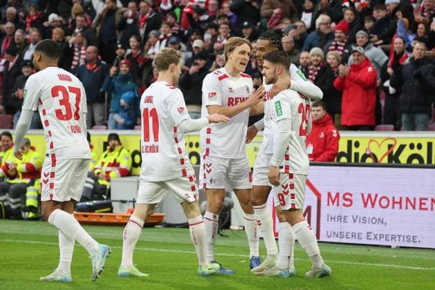Cologne cheers after the 1 0 by Damion Downs Koeln 42 , GER, 1 FC Koeln vs 1 FC Nuernberg , 2 Soccer Bundesliga, Matchday 16, Season 2024 2025, 15 12 2024, DFL REGULATES PROHIBIT ANY USE OF PHOTOGRAPHS AS IMAGE SEQUENCES AND OR QUASI VIDEO, GER, 1 FC Koeln vs 1 FC Nuernberg , 2 Soccer Bundesliga, Matchday 16, Season 2024 2025, 15 12 2024 Koeln Copyright: xEibner-Pressefoto JoergxNiebergax EP_JNL
