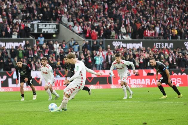 Florian Kainz Koeln 11 , Penalty kick to 2 0, GER, 1 FC Koeln vs 1 FC Nuernberg , 2 Fussball Bundesliga, Matchday 16, Season 2024 2025, 15 12 2024, DFL REGULATIONS PROHIBIT ANY USE OF PHOTOGRAPHS AS IMAGE SEQUENCES AND OR QUASI VIDEO, GER, 1 FC Koeln vs 1 FC Nuernberg , 2 Fussball Bundesliga, Matchday 16, Season 2024 2025, 15 12 2024 Koeln Copyright: xEibner-Pressefoto JoergxNiebergax EP_JNL
