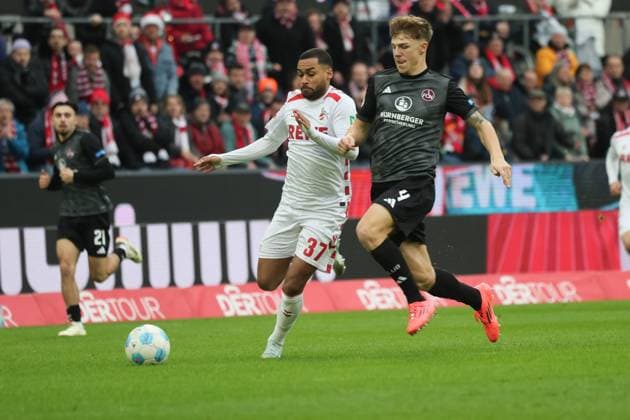 Linton Maina Koeln 37 and Finn Jeltsch Nuernberg 4 , GER, 1 FC Koeln vs 1 FC Nuernberg , 2 Soccer Bundesliga, Matchday 16, Season 2024 2025, 15 12 2024, DFL REGULATIONS PROHIBIT ANY USE OF PHOTOGRAPHS AS IMAGE SEQUENCES AND OR QUASI VIDEO, GER, 1 FC Koeln vs 1 FC Nuernberg , 2 Soccer Bundesliga, Matchday 16, Season 2024 2025, 15 12 2024 Koeln Copyright: xEibner-Pressefoto JoergxNiebergax EP_JNL