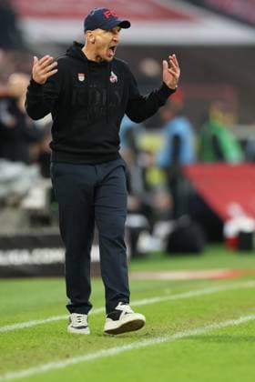 GER, 2 FBL, 1 FC Koeln vs 1 FC Nuernberg 15 12 2024, Rheinenergie Stadion, Koeln, GER, 2 FBL, 1 FC Koeln vs 1 FC Nuernberg, in the picture Gerhard Struber head coach, head coach 1 FC Koeln , gets very upset, gestures, facial expressions, emotions, dissatisfied disappointed dejected, nordphotoxGmbHx xMeuter nph00351