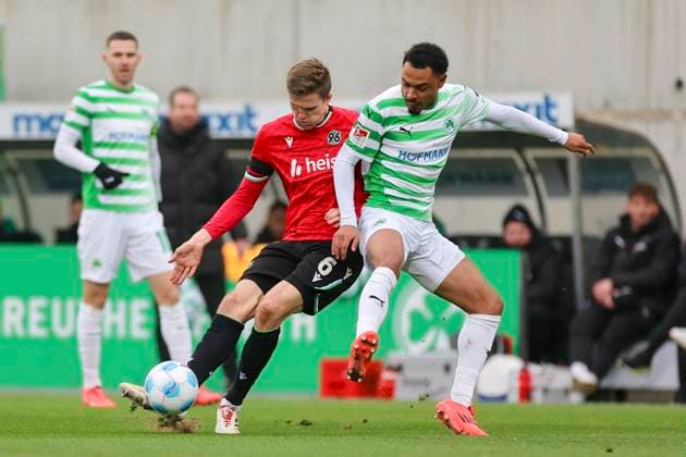 Fabian Kunze Hannover 96 and Sacha Banse SpVgg Greuther Fuerth battle for the ball, 2 Bundesliga, SpVgg Greuther Fürth vs Hannover 96, Sportpark Ronhof Thomas Sommer, December 15, 2024 in Fürth, Germany Photo by Marco Steinbrenner DeFodi Images Fabian Kunze Hannover 96 and Sacha Banse SpVgg Greuther Fuerth battle for the ball, 2 Bundesliga, SpVgg Greuther Fürth vs Hannover 96, Sportpark Ronhof Thomas Sommer, December 15, 2024 in Fürth, Germany Photo by Marco Steinbrenner DeFodi Images DFB DFL REGULATIONS PROHIBIT ANY USE OF PHOTOGRAPHS AS IMAGE SEQUENCES AND OR QUASI VIDEO Defodi 700 fuerth hannover 20241215 102 Defodi-700 DFB DFL REGULATIONS PROHIBIT ANY USE OF PHOTOGRAPHS AS IMAGE SEQUENCES AND OR QUASI-VIDEO.