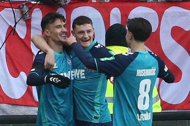 1 0 Köln durh Dejan Ljubicic 7, FC Köln 22 12 2024, Fußball, 2 Bundesliga, 1 FC Kaiserslautern 1 FC Köln, 17 Spieltag, Saison 2024 25, Fritz Walter Stadion, Kaiserslautern, Deutschland, zmdz, DFB DFL regulations prohibit any use of photographs as image sequences and or quasi video 1 FC Kaiserslautern 1 FC Köln