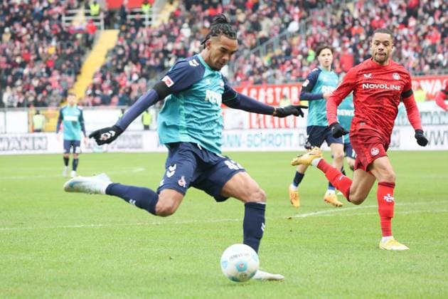 Damion Downs Koeln 42 , GER, 1 FC Kaiserslautern vs 1 FC Koeln , 2 Fussball Bundesliga, 17 Matchday, Season 2024 2025, 22 12 2024, DFL REGULATIONS PROHIBIT ANY USE OF PHOTOGRAPHS AS IMAGE SEQUENCES AND OR QUASI VIDEO, GER, 1 FC Kaiserslautern vs 1 FC Koeln , 2 Fussball Bundesliga, 17 Matchday, Season 2024 2025, 22 12 2024 Kaiserslautern Copyright: xEibner-Pressefoto JoergxNiebergax EP_JNL