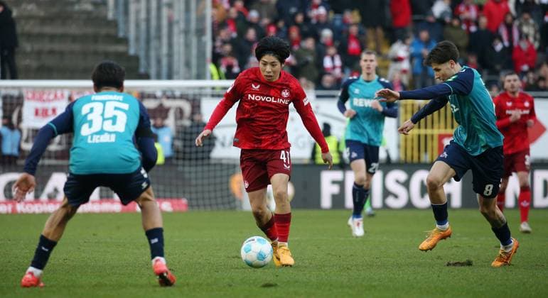 Daisuke Yokota 41, Kaiserslautern 22 12 2024, Football, 2 Bundesliga, 1 FC Kaiserslautern 1 FC Köln, 17 Matchday, Season 2024 25, Fritz Walter Stadion, Kaiserslautern, Germany, zmdz, DFB DFL regulations prohibit any use of photographs as image sequences and or quasi video 1 FC Kaiserslautern 1 FC Köln