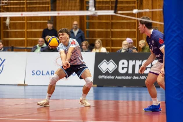 Mika Takano ASV Dachau, 02 receives ball, GER, ASV Dachau vs VC Bitterfeld Wolfen, Volleyball, 1 Bundesliga, Matchday 14, Season 2024 2025, 12 01 2025, GER, ASV Dachau vs VC Bitterfeld Wolfen, Volleyball, 1 Bundesliga, Matchday 14, Season 2024 2025, 12 01 2025 Dachau Copyright: xEibner-Pressefoto JennixMaulx EP_JML