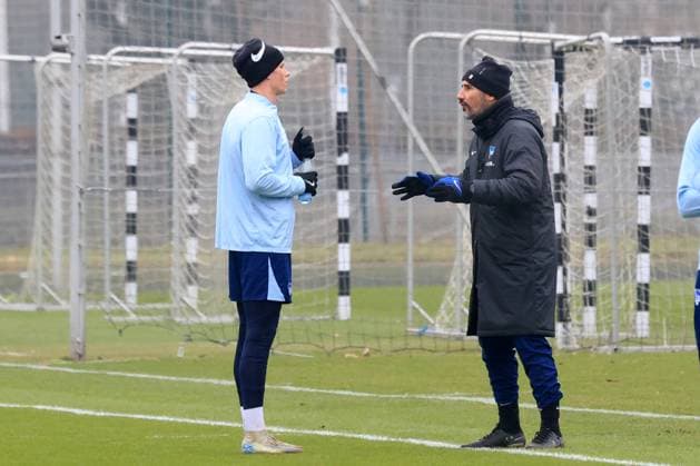 DEU, DFL, 2 FBL Hertha BSC, Training, 21 01 2025, Sportforum, Berlin, DEU, DFL, 2 FBL Hertha BSC, Training, im Bild Cheftrainer Cristian Fiel Hertha BSC Berlin , Luca Schuler Hertha BSC Berlin 18 DFL regulations prohibit any use of Photographs as image sequences and or quasi video Foto Juergen Engler nordphoto GmbH nordphotoxGmbHx xEngler nph00076