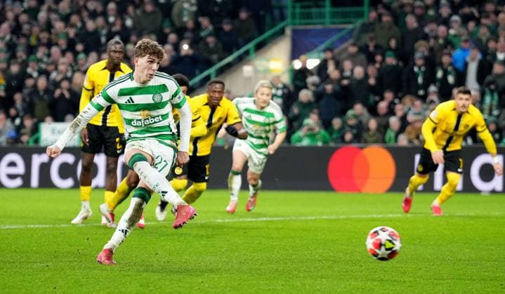 Arne Engels of Celtic has his penalty kick saved during UEFA Champions League - Match Day 7 of 8 between Celtic FC and BSC Young Boys at Celtic Park, on 22nd January 2025 in Glasgow, Scotland. (Picture by Mark Runnacles) Celtic v Young Boys, UEFA Champions League, Group Stage, Football, Celtic Park, Glasgow, UK - 22 Jan 2025 EDITORIAL USE ONLY No use with unauthorised audio, video, data, fixture lists, club league logos or live services. Online in-match use limited to 120 images, no video emulation. No use in betting, games or single club league player publications. Copyright: xMarkxRunnacles Shutterstockx 15108894bb