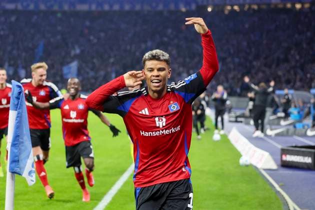 Ransford Yeboah Koenigsdoerffer Hamburger SV celebrates his goal for 0 2, 2 Bundesliga, Hertha BSC vs Hamburger SV, Olympiastadion, January 25, 2025 in Berlin, Germany Photo by Marco Steinbrenner DeFodi Images Ransford Yeboah Koenigsdoerffer Hamburger SV celebrates after scoring his teams second goal, 2 Bundesliga, Hertha BSC vs Hamburger SV, Olympiastadion, January 25, 2025 in Berlin, Germany Photo by Marco Steinbrenner DeFodi Images DFB DFL REGULATIONS PROHIBIT ANY USE OF PHOTOGRAPHS AS IMAGE SEQUENCES AND OR QUASI VIDEO Defodi 700 berlin hsv 20250125 040 Defodi-700 DFB DFL REGULATIONS PROHIBIT ANY USE OF PHOTOGRAPHS AS IMAGE SEQUENCES AND OR QUASI-VIDEO.