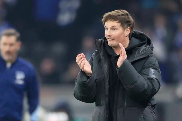 Coach Merlin Polzin Hamburger SV cheers, 2 Bundesliga, Hertha BSC vs Hamburger SV, Olympiastadion, January 25, 2025 in Berlin, Germany Photo by Marco Steinbrenner DeFodi Images Coach Merlin Polzin Hamburger SV cheers, 2 Bundesliga, Hertha BSC vs Hamburger SV, Olympiastadion, January 25, 2025 in Berlin, Germany Photo by Marco Steinbrenner DeFodi Images DFB DFL REGULATIONS PROHIBIT ANY USE OF PHOTOGRAPHS AS IMAGE SEQUENCES AND OR QUASI VIDEO Defodi 700 berlin hsv 20250125 048 Defodi-700 DFB DFL REGULATIONS PROHIBIT ANY USE OF PHOTOGRAPHS AS IMAGE SEQUENCES AND OR QUASI-VIDEO.