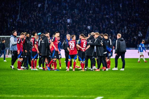 Hamburger SV cheers about victory, GER, Hertha BSC vs Hamburger SV HSV , Soccer Men, 2 Bundesliga, Season 2024 2025, Matchday 19, 25 01 2025 DFL REGULATIONS PROHIBIT ANY USE OF PHOTOGRAPHS AS IMAGE SEQUENCES AND OR QUASI VIDEO GER, Hertha BSC vs Hamburger SV HSV , Soccer Men, 2 Bundesliga, Season 2024 2025, Matchday 19, 25 01 2025 Berlin Copyright: xClaudiusxRauch,xEibner-Pressefotox xClaudiusxRauchx EP_CRH