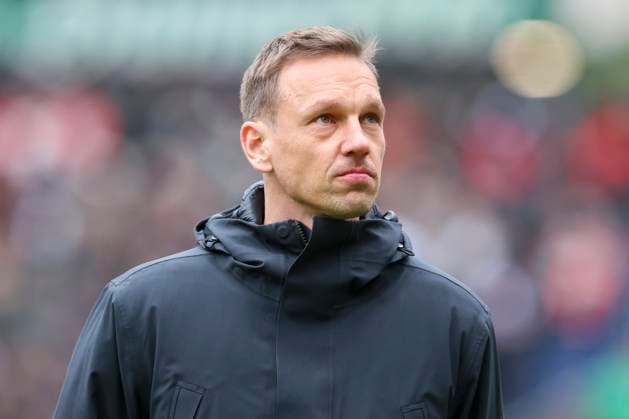 Managing Director Sport Ole Kittner SC Preussen Muenster looks dejected, 2 Bundesliga, Hannover 96 vs Preußen Münster, Heinz von Heiden Arena, January 26, 2025 in Hanover, Germany Photo by Marco Steinbrenner DeFodi Images Managing Director Sport Ole Kittner SC Preussen Muenster looks dejected, 2 Bundesliga, Hannover 96 vs Preußen Münster, Heinz von Heiden Arena, January 26, 2025 in Hanover, Germany Photo by Marco Steinbrenner DeFodi Images DFB DFL REGULATIONS PROHIBIT ANY USE OF PHOTOGRAPHS AS IMAGE SEQUENCES AND OR QUASI VIDEO Defodi 700 hannover muenster 20250126 018 Defodi-700 DFB DFL REGULATIONS PROHIBIT ANY USE OF PHOTOGRAPHS AS IMAGE SEQUENCES AND OR QUASI-VIDEO.