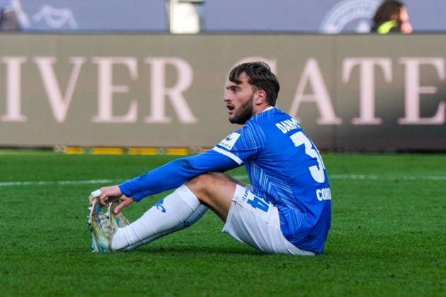 Corredor Darmstadt 98, 34 ist enttaeuscht, GER, SV Darmstadt 98 vs SC Paderborn 07, Football, 2 Bundesliga, 19 Matchday, Season 2024 2025, 26 01 2025 DFL REGULATIONS PROHIBIT ANY USE OF PHOTOGRAPHS as IMAGE SEQUENCES and or QUASI VIDEO GER, SV Darmstadt 98 vs SC Paderborn 07, Football, 2 Bundesliga, 19 Matchday, Season 2024 2025, 26 01 2025 Darmstadt Copyright: xEibner-Pressefoto FlorianxWieganx EP_FWD