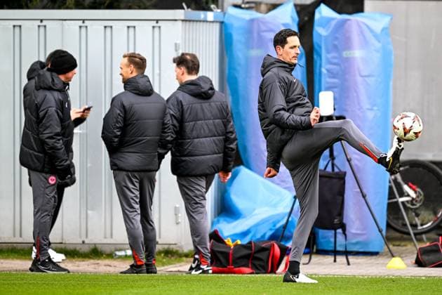 Dino Toppmoeller Eintracht Frankfurt, Coach on the ball, GER, Final training, Eintracht Frankfurt, Football, UEFA Europa League, Matchday 8, Season 2024 25, 29 01 2025 GER, Final training, Eintracht Frankfurt, Football, UEFA Europa League, Matchday 8, Season 2024 25, 29 01 2025 Frankfurt am Main Copyright: xEibner-Pressefoto FlorianxWiegandx EP_FWD