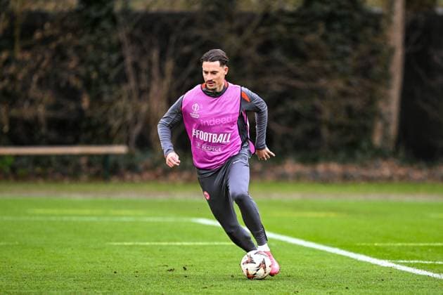 Robin Koch Eintracht Frankfurt, 04 on the ball, GER, Final training, Eintracht Frankfurt, Football, UEFA Europa League, Matchday 8, Season 2024 25, 29 01 2025 GER, Final training, Eintracht Frankfurt, Football, UEFA Europa League, Matchday 8, Season 2024 25, 29 01 2025 Frankfurt am Main Copyright: xEibner-Pressefoto FlorianxWiegandx EP_FWD