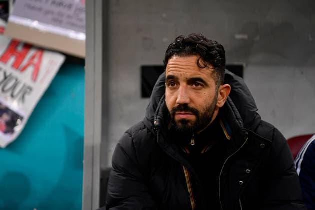 Manchester United, ManU head coach Ruben Amorim in the technical area before kick-off FCSB v Manchester United, UEFA Europa League, Group Stage, Football, The National Arena, Bucharest, Romania - 30 Jan 2025 EDITORIAL USE ONLY No use with unauthorised audio, video, data, fixture lists, club league logos or live services. Online in-match use limited to 120 images, no video emulation. No use in betting, games or single club league player publications. Copyright: xAlexxNicodim Shutterstockx 15122176ad
