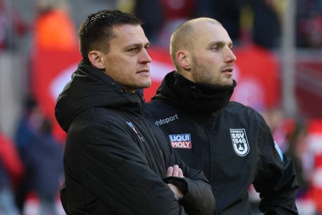 Thomas Woerle, Coach Ulm, GER, Fortuna Duesseldorf vs SSV Ulm 1846 , 2 Soccer Bundesliga, Matchday 20, Season 2024 2025, 01 02 2024, DFL REGULATIONS PROHIBIT ANY USE OF PHOTOGRAPHS AS IMAGE SEQUENCES AND OR QUASI VIDEO, GER, Fortuna Duesseldorf vs SSV Ulm 1846 , 2 Soccer Bundesliga, Matchday 20, Season 2024 2025, 01 02 2024, Duesseldorf Copyright: xEibner-Pressefoto JoergxNiebergax EP_JNL