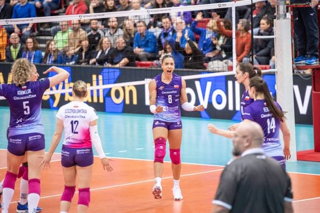 Sabrina De Jesus Machado KS DevelopRes Rzeszow, 08 Jubel, Jubelschrei, Motivationsschrei GER, Allianz MTV Stuttgart vs KS DevelopRes Rzeszow, Volleyball, CEV Volleyball Champions League, Volleyball CL, VCL, Final round, Round of 16, 2024 2025 season, 06 02 2025 GER, Allianz MTV Stuttgart vs KS DevelopRes Rzeszow, Volleyball, CEV Volleyball Champions League, Volleyball CL, VCL, Final round, Round of 16, 2024 2025 season, 06 02 2025 Stuttgart Copyright: xSandyxDinkelackerx EP_SDR