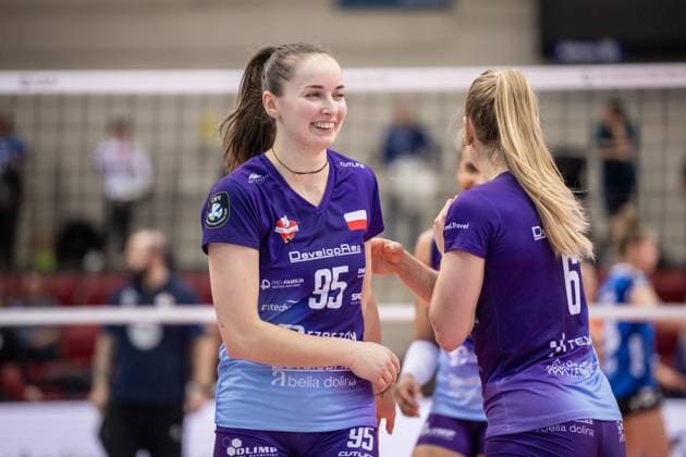 Magdalena Jurczyk KS DevelopRes Rzeszow, 95 Lachen, Freude GER, Allianz MTV Stuttgart vs KS DevelopRes Rzeszow, Volleyball, CEV Volleyball Champions League, Volleyball CL, VCL, Final round, round of 16, 2024 2025 season, 06 02 2025 GER, Allianz MTV Stuttgart vs KS DevelopRes Rzeszow, Volleyball, CEV Volleyball Champions League, Volleyball CL, VCL, Final round, round of 16, 2024 2025 season, 06 02 2025 Stuttgart Copyright: xSandyxDinkelackerx EP_SDR