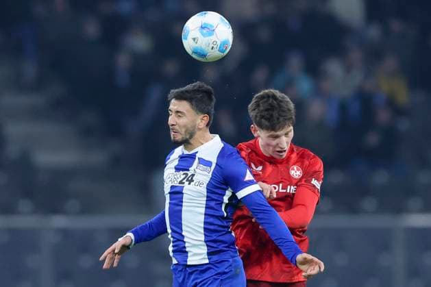 Kevin Sessa Hertha BSC Berlin and Leon Robinson 1 FC Kaiserslautern battle for the ball, 2 Bundesliga, Hertha BSC vs 1 FC Kaiserslautern, Olympiastadion, February 8, 2025 in Berlin, Germany Photo by Marco Steinbrenner DeFodi Images Kevin Sessa Hertha BSC Berlin and Leon Robinson 1 FC Kaiserslautern battle for the ball, 2 Bundesliga, Hertha BSC vs 1 FC Kaiserslautern, Olympiastadion, February 8, 2025 in Berlin, Germany Photo by Marco Steinbrenner DeFodi Images DFB DFL REGULATIONS PROHIBIT ANY USE OF PHOTOGRAPHS AS IMAGE SEQUENCES AND OR QUASI VIDEO Defodi 700 berlin fck 20250208 021 Defodi-700 DFB DFL REGULATIONS PROHIBIT ANY USE OF PHOTOGRAPHS AS IMAGE SEQUENCES AND OR QUASI-VIDEO.