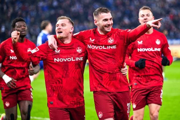 1 FC Kaiserslautern, cheers over goal, 1 0, Luca Sirch 1 FC Kaiserslautern, 31 , cheers, Marlon Ritter 1 FC Kaiserslautern, 07 , GER, Hertha BSC vs 1 FC Kaiserslautern, Soccer Men, 2 Bundesliga, Season 2024 2025, 21 Matchday, 08 02 2025 DFL REGULATES PROHIBIT ANY USE OF PHOTOGRAPHS AS IMAGE SEQUENCES AND OR QUASI VIDEO GER, Hertha BSC vs 1 FC Kaiserslautern, Soccer Men, 2 Bundesliga, Season 2024 2025, 21 Matchday, 08 02 2025 Berlin Copyright: xClaudiusxRauch,xEibner-Pressefotox xClaudiusxRauchx EP_CRH