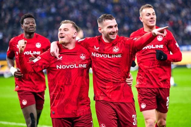 1 FC Kaiserslautern, cheers over goal, 1 0, Luca Sirch 1 FC Kaiserslautern, 31 , cheers, Marlon Ritter 1 FC Kaiserslautern, 07 , GER, Hertha BSC vs 1 FC Kaiserslautern, Soccer Men, 2 Bundesliga, Season 2024 2025, 21 Matchday, 08 02 2025 DFL REGULATES PROHIBIT ANY USE OF PHOTOGRAPHS AS IMAGE SEQUENCES AND OR QUASI VIDEO GER, Hertha BSC vs 1 FC Kaiserslautern, Soccer Men, 2 Bundesliga, Season 2024 2025, 21 Matchday, 08 02 2025 Berlin Copyright: xClaudiusxRauch,xEibner-Pressefotox xClaudiusxRauchx EP_CRH