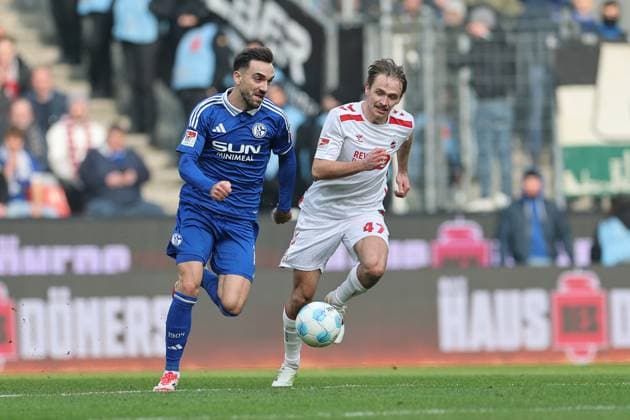 GER, 2 FBL, 1 FC Koeln vs FC Schalke 04 09 02 2025, Rheinenergie Stadion, Koeln, GER, 2 FBL, 1 FC Koeln vs FC Schalke 04, in the picture Mathias Olesen FC Koeln 47 , in a duel against Kenan Karaman Schalke 19 , nordphotoxGmbHx xMeuter nph00351