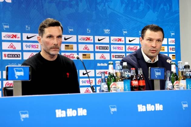DEU, DFL, 2 FBL Hertha BSC, PK, 18 02 2025, Sportforum, Berlin, DEU, DFL, 2 FBL Hertha BSC, PK, im Bild Cheftrainer Stefan Leitl Hertha BSC Berlin , Co Trainer Andre Mijatovic Hertha BSC Berlin , Benjamin Weber Sportdirektor, Hertha BSC Berlin DFL regulations prohibit any use of Photographs as image sequences and or quasi video Foto Juergen Engler nordphoto GmbH nordphotoxGmbHx xEngler nph00076
