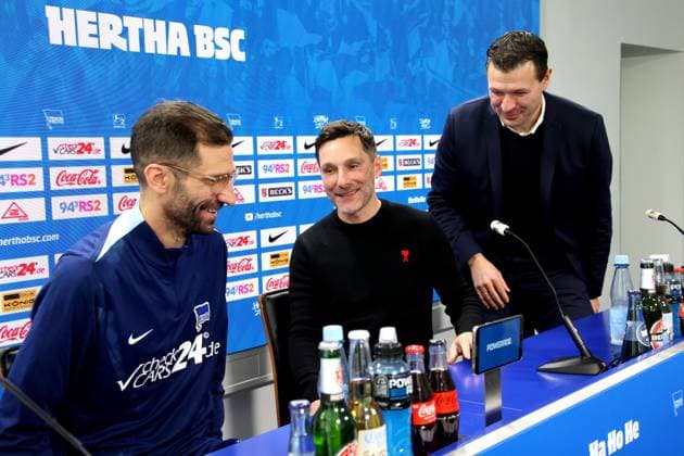 DEU, DFL, 2 FBL Hertha BSC, PK, 18 02 2025, Sportforum, Berlin, DEU, DFL, 2 FBL Hertha BSC, PK, im Bild Cheftrainer Stefan Leitl Hertha BSC Berlin , Co Trainer Andre Mijatovic Hertha BSC Berlin , Benjamin Weber Sportdirektor, Hertha BSC Berlin DFL regulations prohibit any use of Photographs as image sequences and or quasi video Foto Juergen Engler nordphoto GmbH nordphotoxGmbHx xEngler nph00076