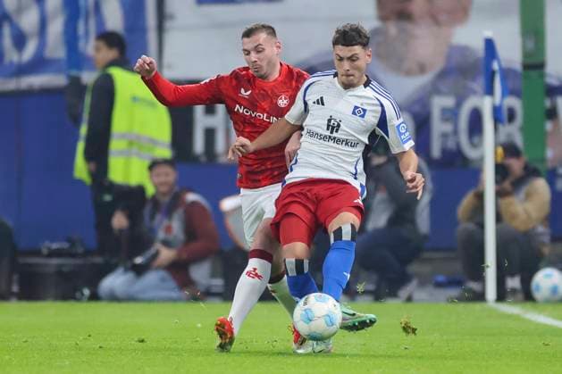 Luca Sirch 1 FC Kaiserslautern and William Mikelbrencis Hamburger SV battle for the ball, 2 Bundesliga, Hamburger SV vs 1 FC Kaiserslautern, Volksparkstadion, February 21, 2025 in Hamburg, Germany Photo by Marco Steinbrenner DeFodi Images Luca Sirch 1 FC Kaiserslautern and William Mikelbrencis Hamburger SV battle for the ball, 2 Bundesliga, Hamburger SV vs 1 FC Kaiserslautern, Volksparkstadion, February 21, 2025 in Hamburg, Germany Photo by Marco Steinbrenner DeFodi Images DFB DFL REGULATIONS PROHIBIT ANY USE OF PHOTOGRAPHS AS IMAGE SEQUENCES AND OR QUASI VIDEO