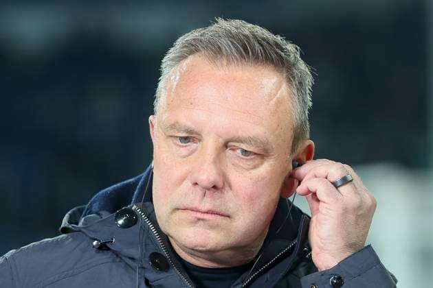 Coach Andre Breitenreiter Hannover 96 looks on, 2 Bundesliga, Hannover 96 vs SC Paderborn 07, Heinz von Heiden Arena, February 22, 2025 in Hanover, Germany Photo by Marco Steinbrenner DeFodi Images Coach Andre Breitenreiter Hannover 96 looks on, 2 Bundesliga, Hannover 96 vs SC Paderborn 07, Heinz von Heiden Arena, February 22, 2025 in Hanover, Germany Photo by Marco Steinbrenner DeFodi Images DFB DFL REGULATIONS PROHIBIT ANY USE OF PHOTOGRAPHS AS IMAGE SEQUENCES AND OR QUASI VIDEO