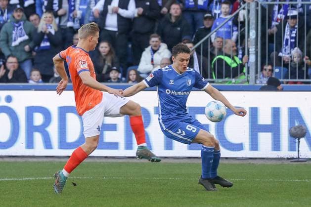 02 03 2025, xgox, Football 2 Bundesliga, 1 FC Magdeburg SV Darmstadt 98 emspor, v l Andreas Mueller Müller, Darmstadt, 16 , Martijn Kaars Magdeburg, 9 duel, duel, fight, tackle DFL DFB REGULATIONS PROHIBIT ANY USE OF PHOTOGRAPHS as IMAGE SEQUENCES and or QUASI VIDEO Magdeburg