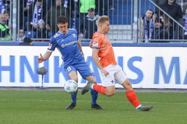 02 03 2025, xgox, Football 2 Bundesliga, 1 FC Magdeburg SV Darmstadt 98 emspor, v l Andreas Mueller Müller, Darmstadt, 16 , Martijn Kaars Magdeburg, 9 duel, duel, fight, tackle DFL DFB REGULATIONS PROHIBIT ANY USE OF PHOTOGRAPHS as IMAGE SEQUENCES and or QUASI VIDEO Magdeburg