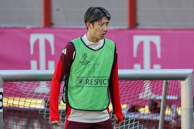 Hiroki Ito FC Bayern Muenchen, 21 at training, GER, final training, FC Bayern Kingsley Coman FC Bayern Muenchen, 11 and football, UEFA Champions League, round of 16 first leg, 2024 2025 season, 04 03 2025, GER, final training, FC Bayern Muenchen, football, UEFA Champions League, round of 16 first leg, 2024 2025 season, 04 03 2025 Muenchen Copyright: xEibner-Pressefoto JennixMaulx EP_JML