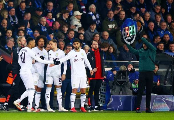 Jacob Ramsey, Boubacar Kamara, Matty Cash an Marco Asensio of Aston Villa are all ready to be substituted on. Club Brugge v Aston Villa, UEFA Champions League, Round of 16, First Leg, Football, Jan Breydel Stadium, Brugge, Belgium - 04 Mar 2025 EDITORIAL USE ONLY No use with unauthorised audio, video, data, fixture lists, club league logos or live services. Online in-match use limited to 120 images, no video emulation. No use in betting, games or single club league player publications. Copyright: xJamesxMarsh Shutterstockx 15176976co