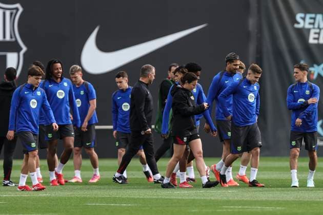 March 10, 2025, Sant Joan Despi, Barcelona, SPAIN: Hansi Flick, head coach during the training day of FC Barcelona, Barca ahead UEFA Champions League, football match against SL Benfica at Ciudad Esportiva Joan Gamper on March 10, 2025 in Sant Joan Despi, Barcelona, Spain. Sant Joan Despi SPAIN - ZUMAa181 20250310_zaa_a181_011 Copyright: xJavierxBorregox
