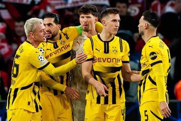 UEFA Champions League, LOSC Lille Borussia Dortmund 12 03 2025 Happy faces after the win Julian Ryerson Borussia Dortmund, 26 , Emre Can Borussia Dortmund, 23 , Gregor Kobel Borussia Dortmund, 1 , Nico Schlotterbeck Borussia Dortmund, 4 , Ramy Bensebaini Borussia Dortmund, 5 UEFA Champions League round of 16 second leg, LOSC Lille Borussia Dortmund Lille, Stade Pierre Mauroy on 12 03 2025 Copyright: xBEAUTIFULxSPORTS Wunderlx