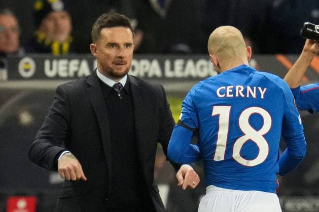 Rangers head coach Barry Ferguson gives instructions to Vaclav Cerny of Rangers in the technical area Rangers v Fenerbahce, UEFA Europa League, Round of 16, Second Leg, Football, Ibrox Stadium, Glasgow, Scotland, UK - 13 Mar 2025 EDITORIAL USE ONLY No use with unauthorised audio, video, data, fixture lists, club league logos or live services. Online in-match use limited to 120 images, no video emulation. No use in betting, games or single club league player publications. Copyright: xStuartxWallace Shutterstockx 15188226ct