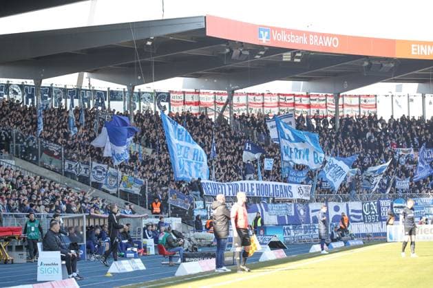 16 03 2025, xtgx, Soccer 2 Bundesliga, Eintracht Braunschweig Hertha BSC Berlin emspor, v l symbol photo, symbol image, symbol, fans, spectators, audience, Hertha BSC DFL DFB REGULATIONS PROHIBIT ANY USE OF PHOTOGRAPHS as IMAGE SEQUENCES and or QUASI VIDEO Braunschweig