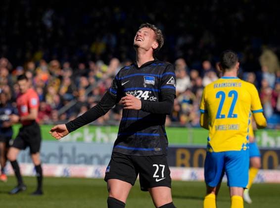 Michael Cuisance Hertha Berlin, 27 reacts after a goal GER, TSV Eintracht Braunschweig vs Hertha Berlin, Football, 2 Bundesliga, Matchday 26, Season 2024 2025, 16 03 2025 DFL REGULATIONS PROHIBIT ANY USE OF PHOTOGRAPHS AS IMAGE SEQUENCES AND OR QUASI VIDEO GER, TSV Eintracht Braunschweig vs Hertha Berlin, Football, 2 Bundesliga, Matchday 26, Season 2024 2025, 16 03 2025 Braunschweig Copyright: xEibner-Pressefoto ScottxColemanx EP_SCN