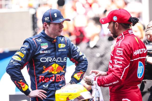 F1 - CHINESE GRAND PRIX 2025 VERSTAPPEN Max (ned), Red Bull Racing RB21, portrait and HAMILTON Lewis (gbr), Scuderia Ferrari SF-25, portrait during the Formula 1 Heineken Chinese Grand Prix 2025, 2nd round of the 2025 FIA Formula One World Championship, WM, Weltmeisterschaft from March 21 to 23, 2025 on the Shanghai International Circuit, in Shanghai, China - ShanghaiChina Copyright: xEricxAlonsox
