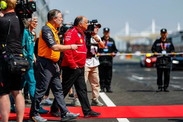F1 - CHINESE GRAND PRIX 2025 BROWN Zak (usa), CEO of of McLaren Racing, VASSEUR Frà dà ric (fra), Team Principal & General Manager of the Scuderia Ferrari, portrait during the Formula 1 Heineken Chinese Grand Prix 2025, 2nd round of the 2025 FIA Formula One World Championship, WM, Weltmeisterschaft from March 21 to 23, 2025 on the Shanghai International Circuit, in Shanghai, China - ShanghaiChina Copyright: xJavierxJimenezx