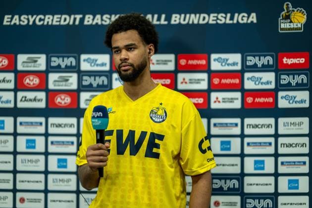 Norris Agbakoko EWE Baskets Oldenburg, 17 , GER, MHP Riesen Ludwigsburg vs EWE Baskets Oldenburg, easycredit BBL, Basketball, Bundesliga, 25 Matchday, Season 2024 2025, 22 03 2025, GER, MHP Riesen Ludwigsburg vs EWE Baskets Oldenburg, easycredit BBL, Basketball, Bundesliga, 25 Matchday, Season 2024 2025, 22 03 2025 Ludwigsburg Copyright: xEibner-Pressefoto SaschaxWaltherx EP_EER